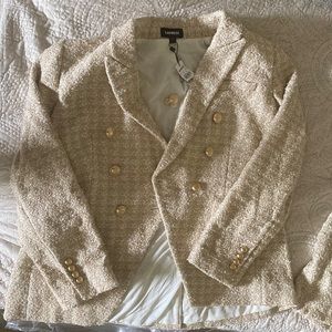 Boucle, fully lined, double breasted suit jacket. Never worn. Shorts available.